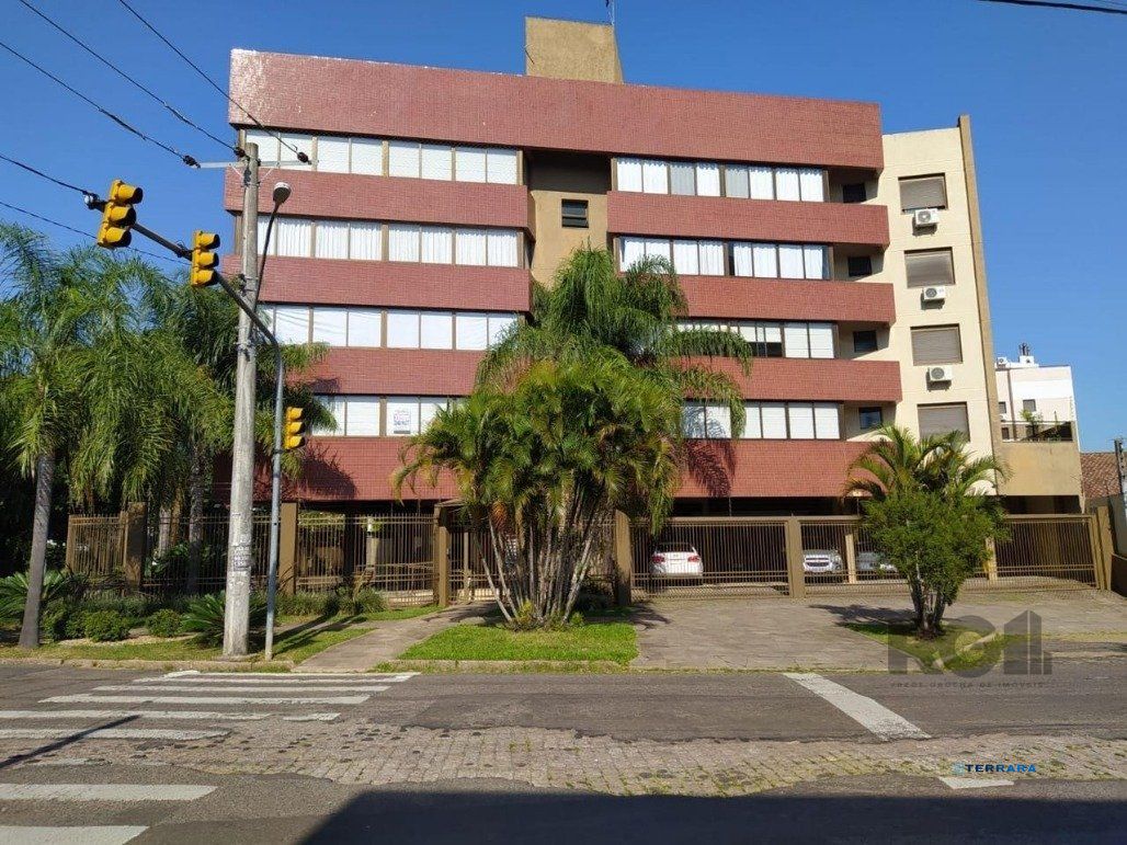 Apartamento garden para comprar com 156 m² privativos, 3 dormitórios, no Bairro Jardim Lindoia
