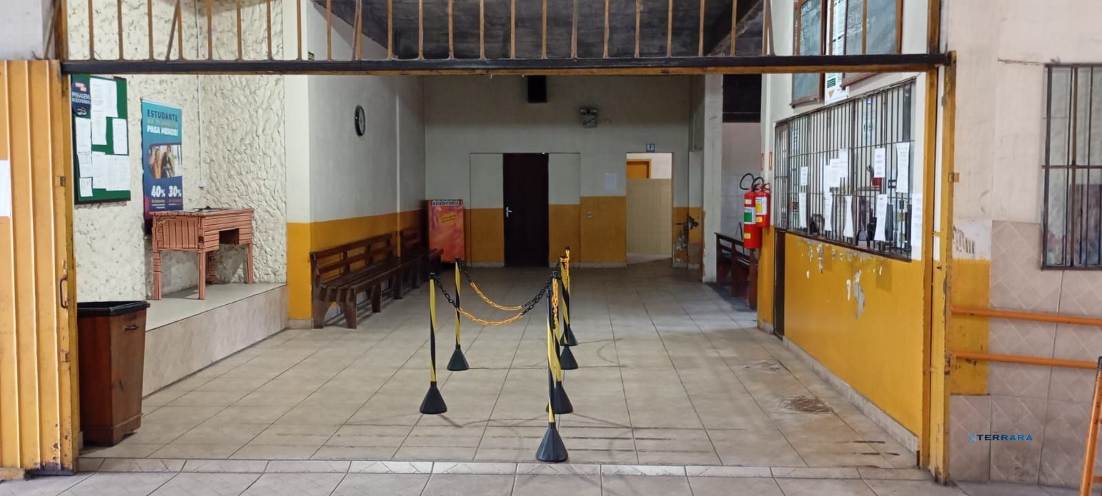 Prédio Comercial, 11 salas, à venda, 815 m², Centro - Butiá — foto 2