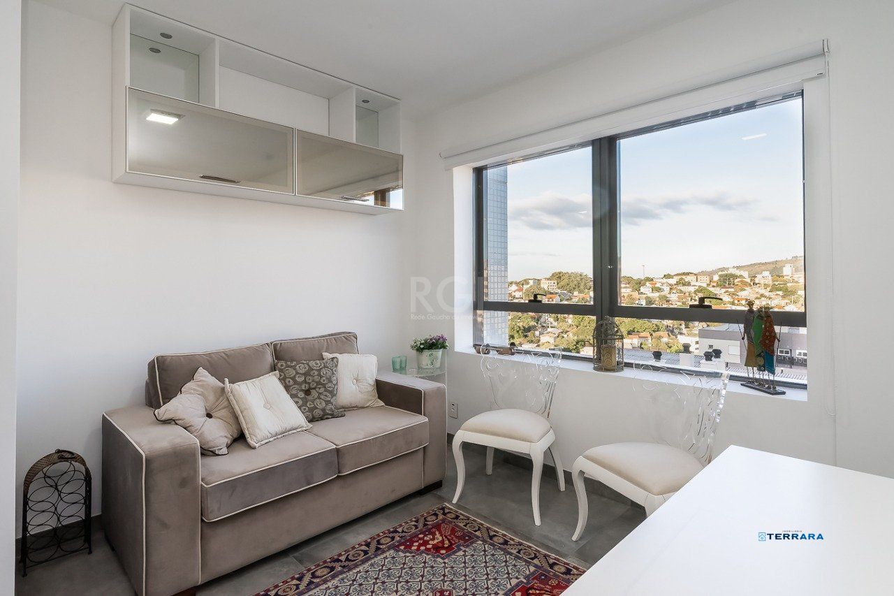 Loft no Condomínio Hom Nilo Apto 908, à venda, 38 m², Chácara das Pedras - Porto Alegre — foto 3