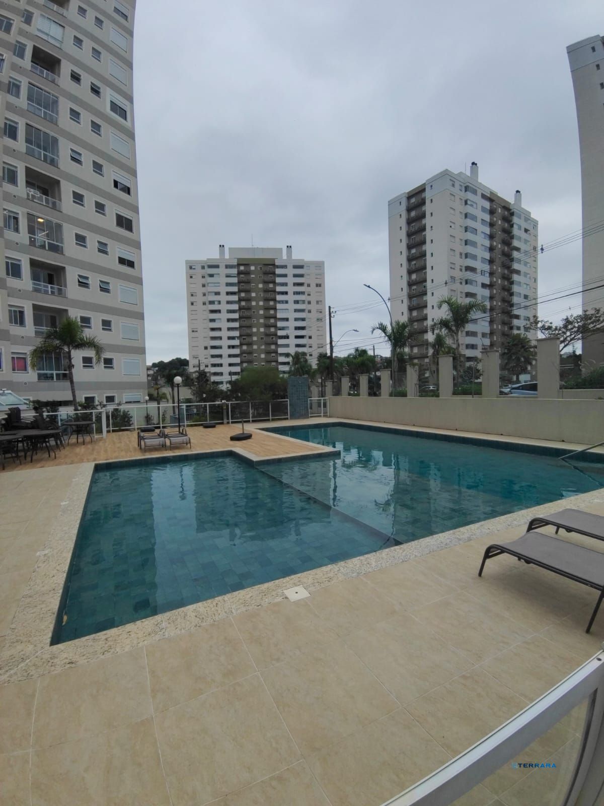 Apartamento de 2 Dorms - Porto Bahamas