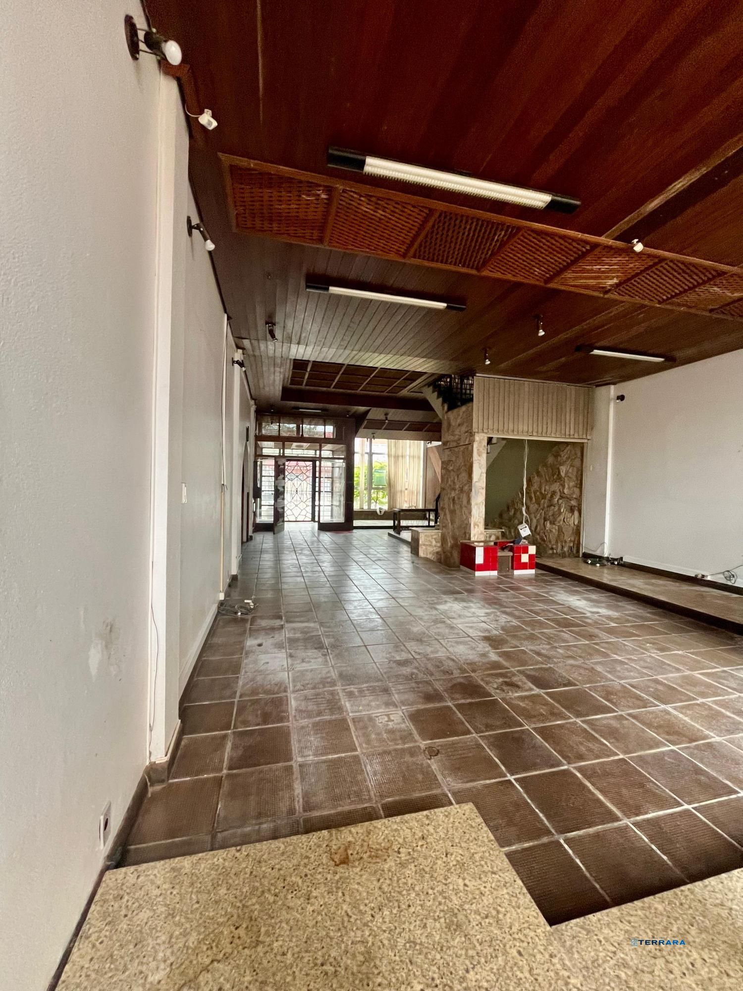 Prédio Comercial, à venda, 231 m², São Geraldo - Porto Alegre — foto 2