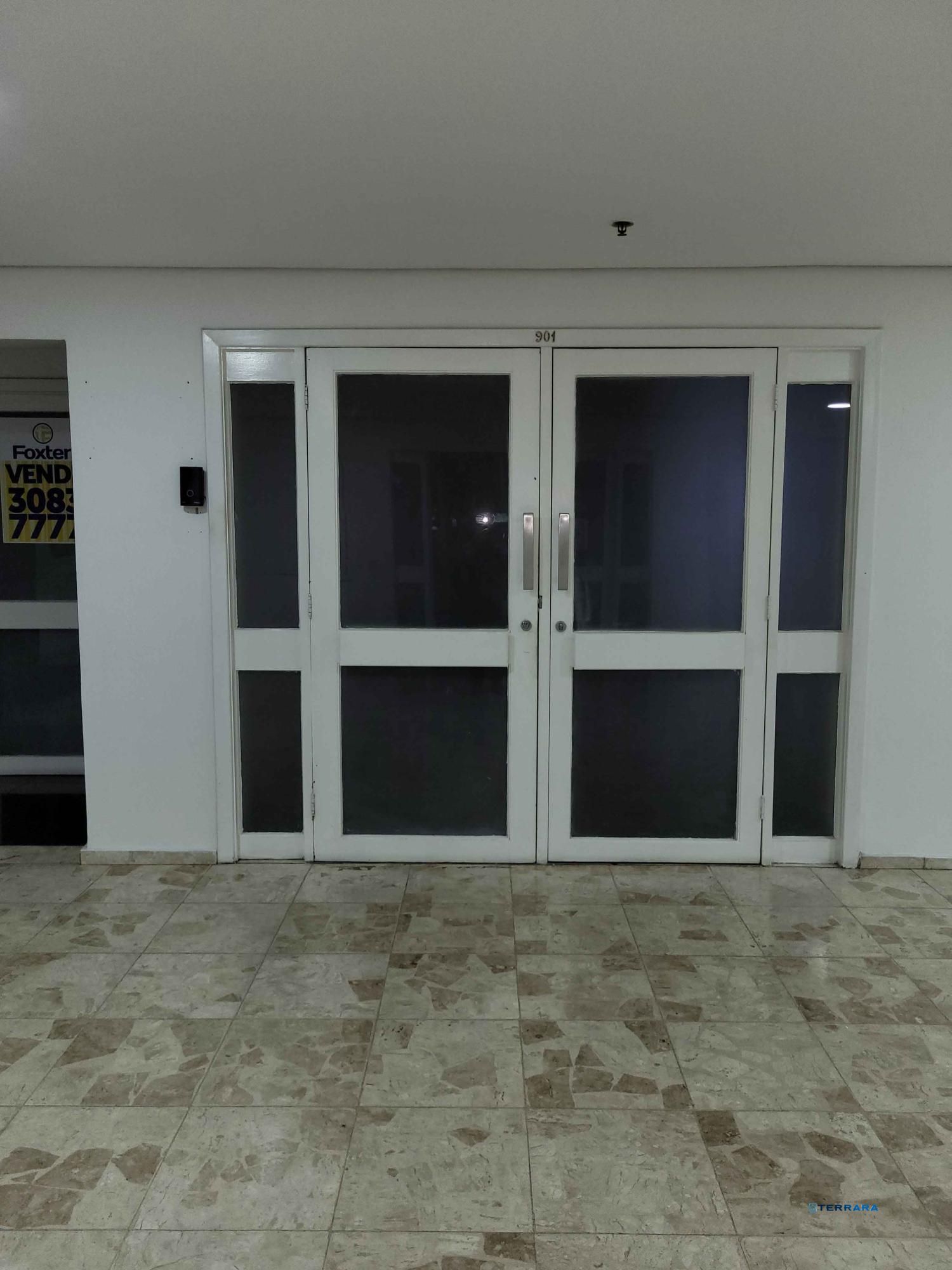 🏢 Conjunto de Salas Comerciai
