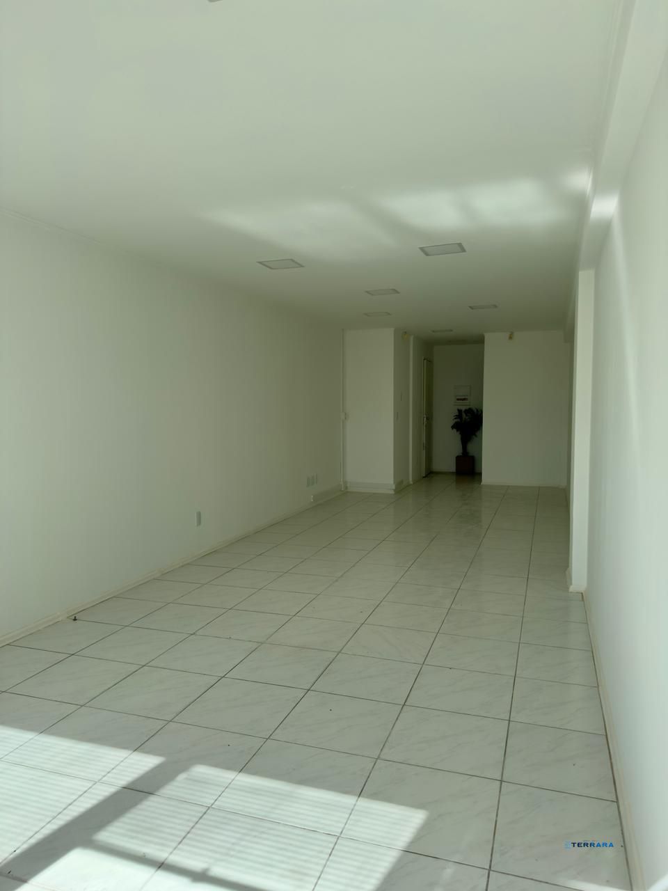 Sala Comercial, à venda, 42 m², Floresta - Porto Alegre — foto 3