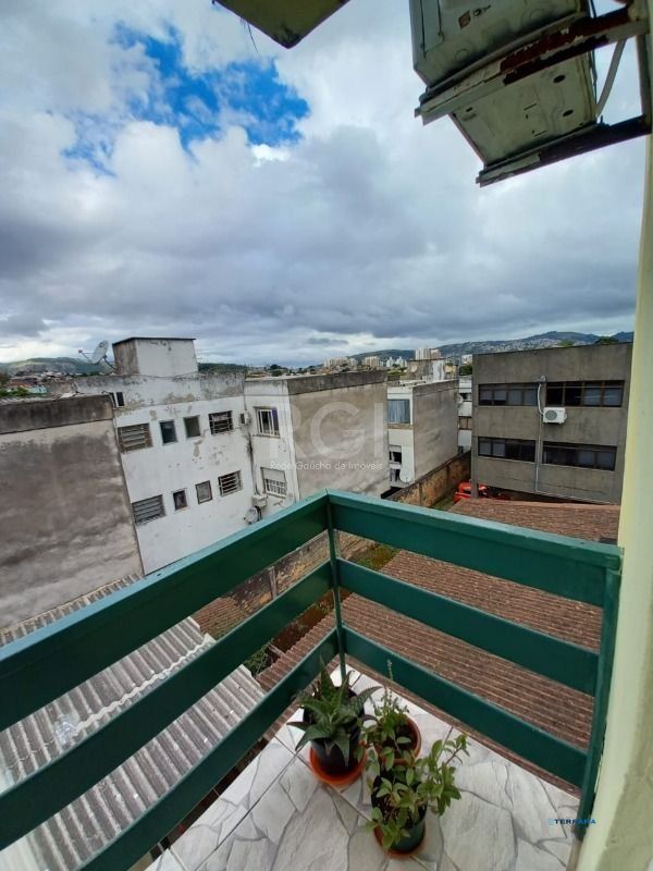🏡 EXCELENTE Cobertura à venda no Jardim do Salso – Porto Alegre