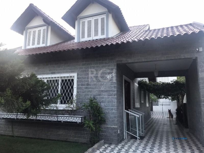 Casa para Venda - 242m², 3 dormitórios, sendo 1 suites, 3 vagas - Aberta dos Morros