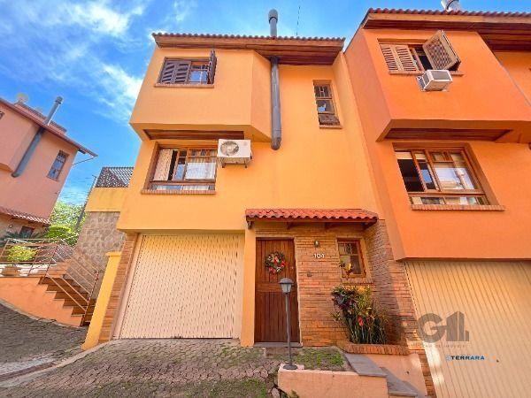 Sobrado Exclusivo no Altos do Ipê – 154m² de puro potencial.