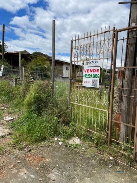 Terreno em Porto Alegre, no bairro Espírito Santo, à venda.