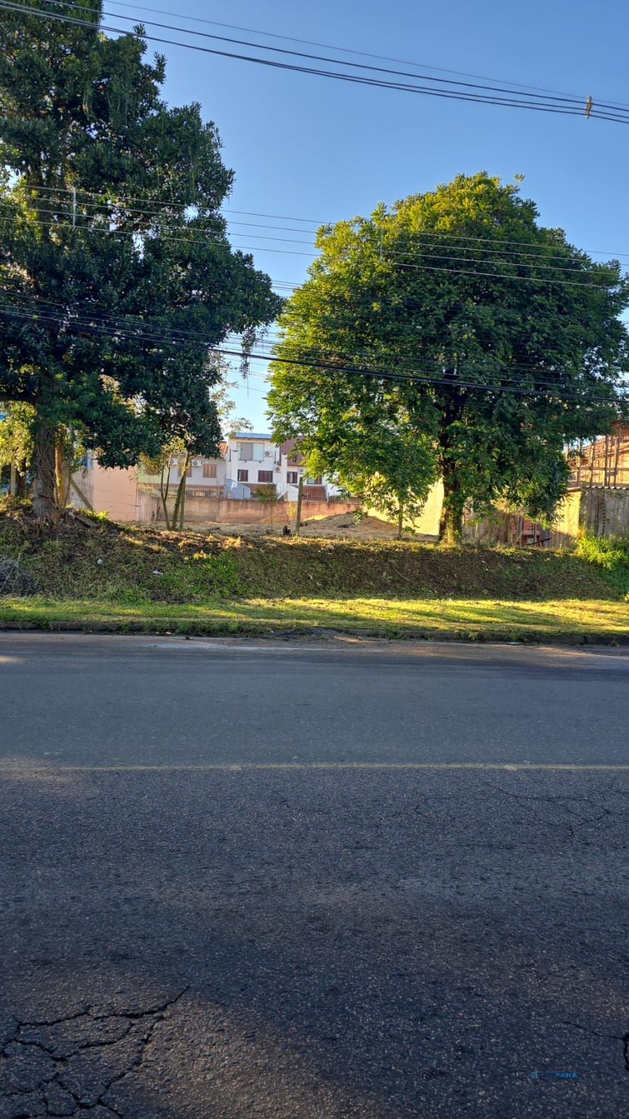 Terreno na Av. Serraria