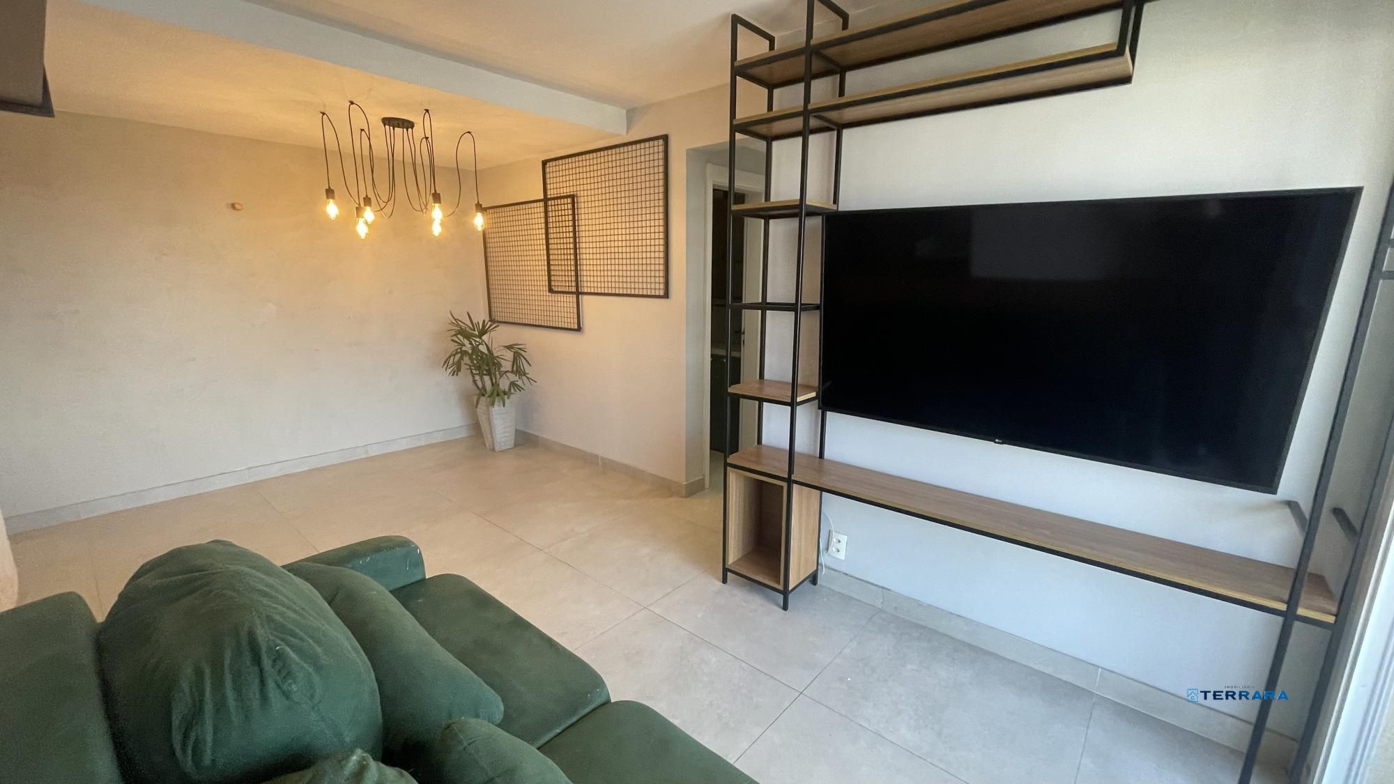 Apartamento 2 Quartos com Vaga à Venda na Av. Polônia – São Geraldo