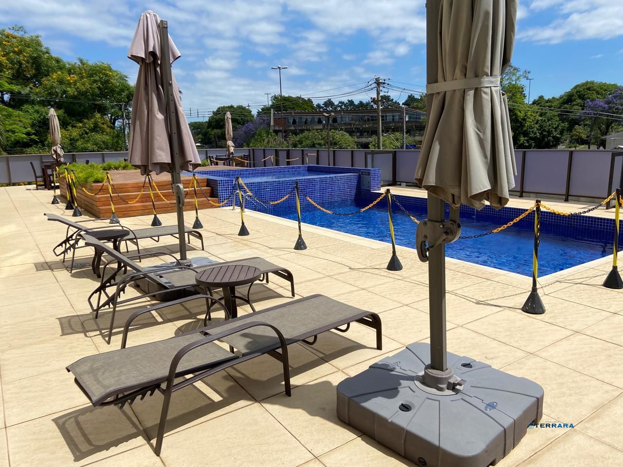 Apartamento à venda no Cristo Redentor com 2 dormitórios, suíte e 2 vagas