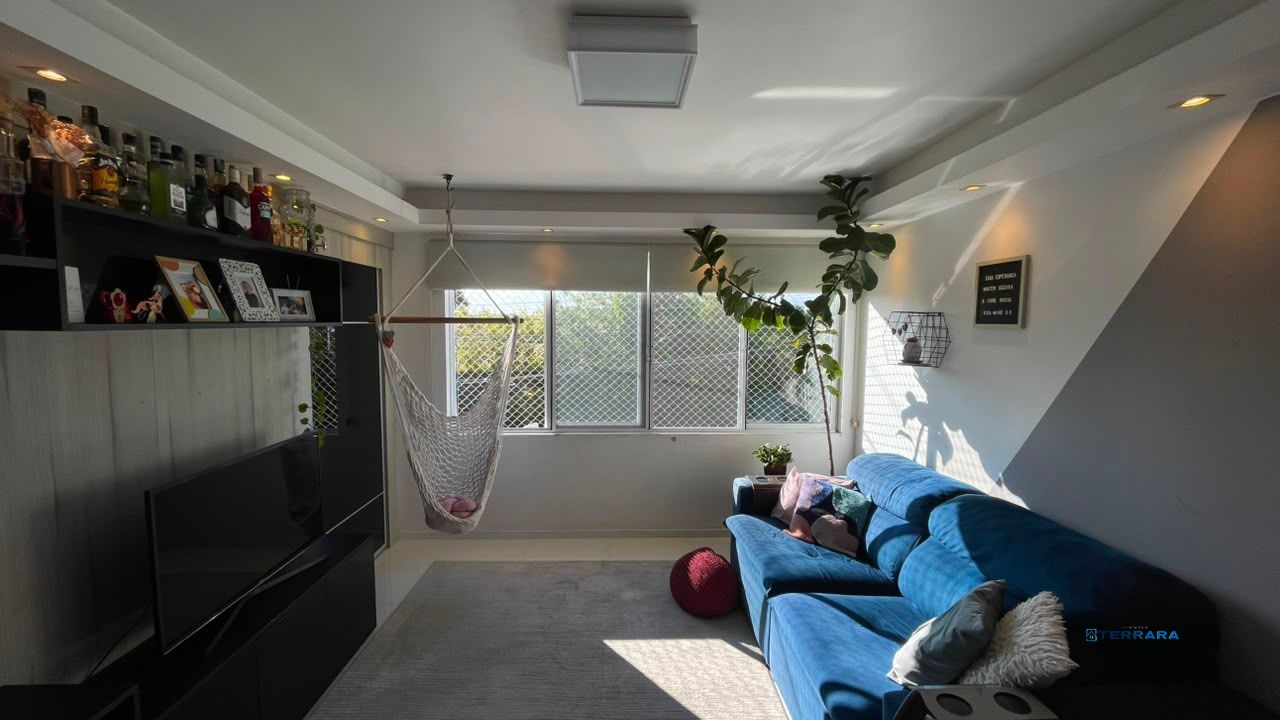Apartamento 2 dormitórios com vaga coberta no Passo d’Areia