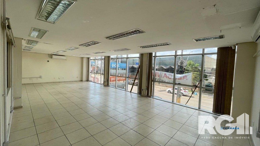 Prédio Comercial, 30 salas, à venda, 1.200 m², Navegantes - Porto Alegre — foto 2
