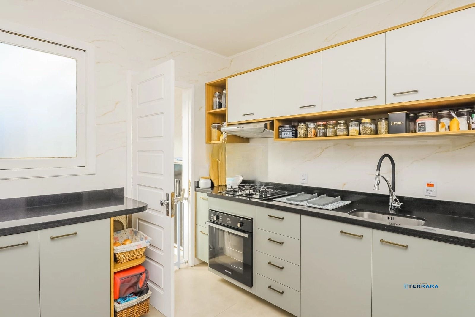 Cobertura, 3 quartos, à venda, 228 m², Passo da Areia - Porto Alegre — foto 4
