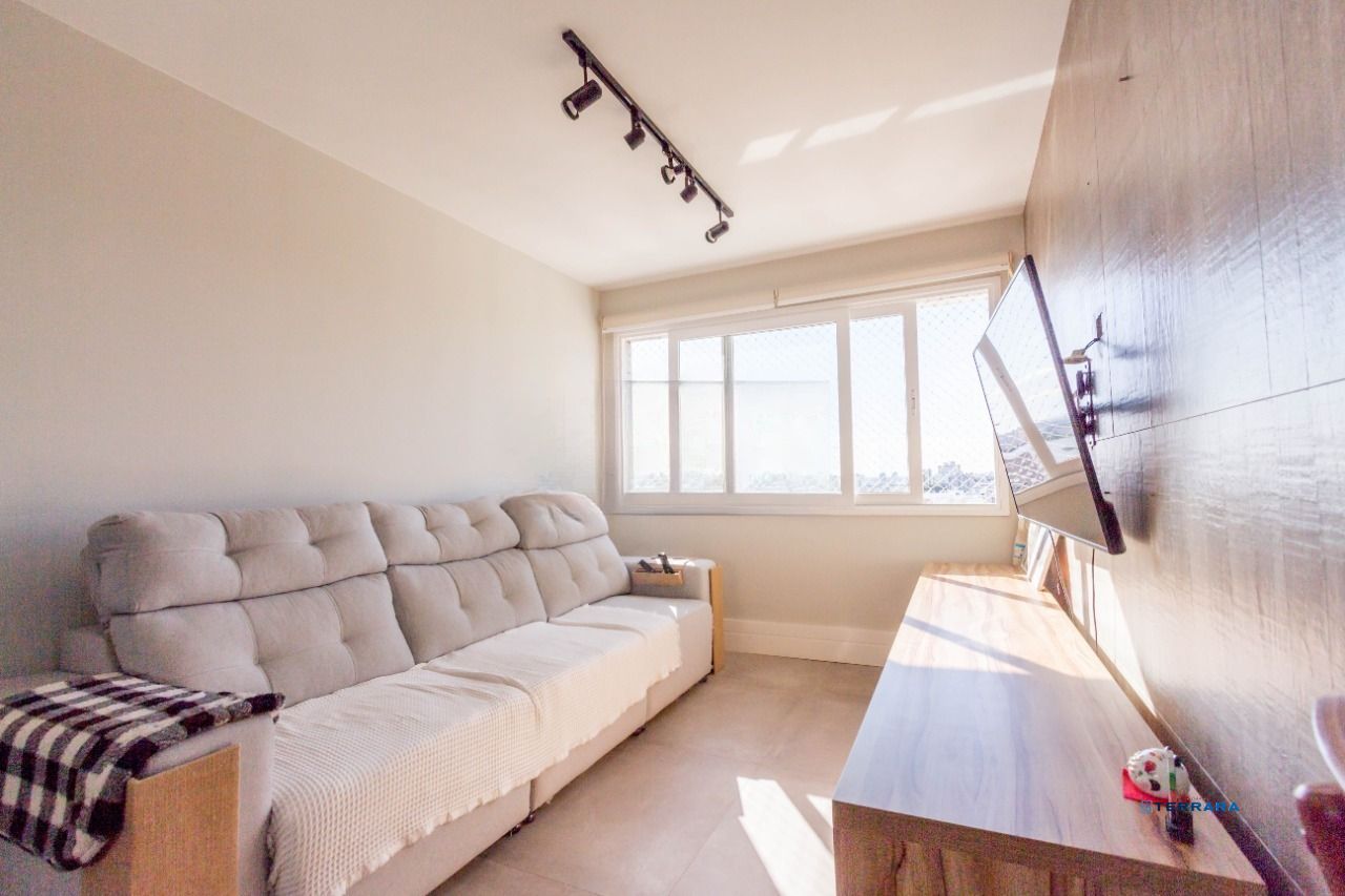 Apartamento com suíte, churrasqueira e 2 vagas no Jardim Europa