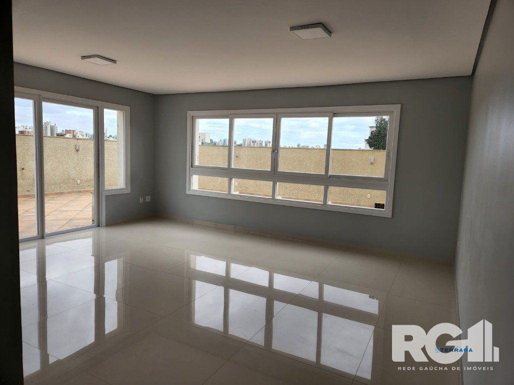 Apartamento Garden 3 quartos à venda, 221m², Jardim São Pedro - Porto Alegre
