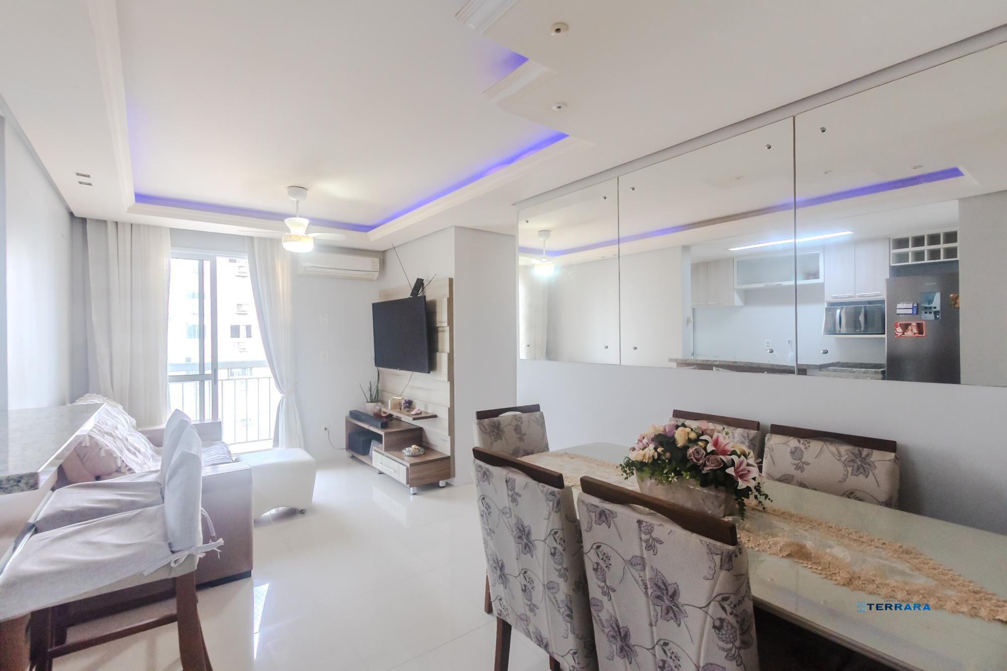 Apartamento com 72m², localizado no bairro Jardim Carvalho em Porto Alegre/RS.