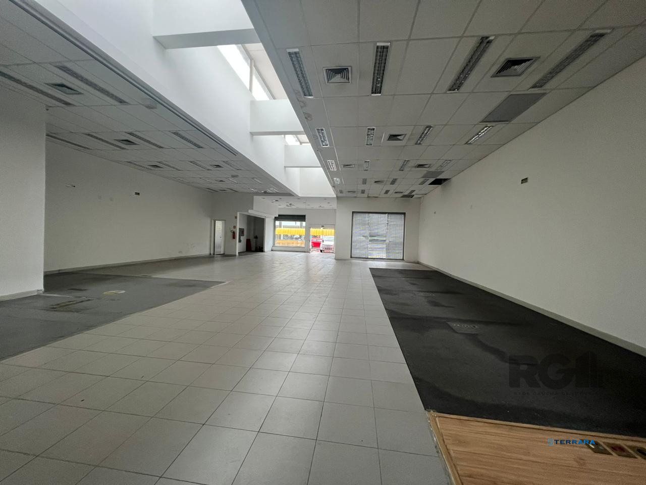 Loja, à venda, 450 m², Petrópolis - Porto Alegre — foto 5