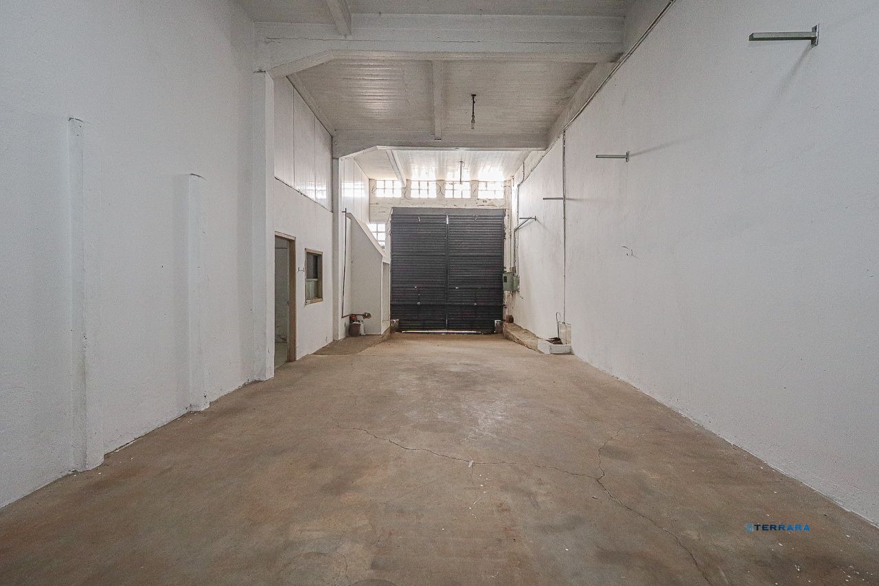 Prédio Comercial, 5 salas, à venda, 592 m², Navegantes - Porto Alegre — foto 2