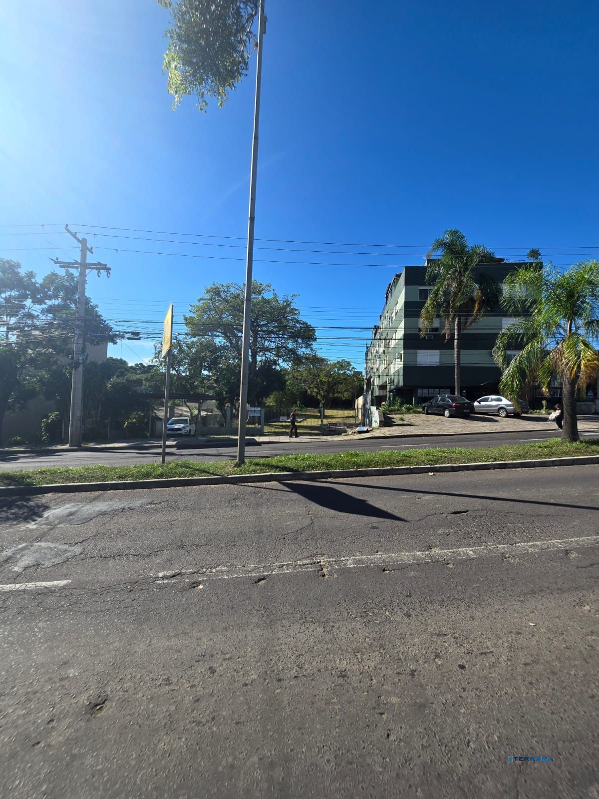 Terreno  desocupado, localizado na Rua Doutor Campos Velho