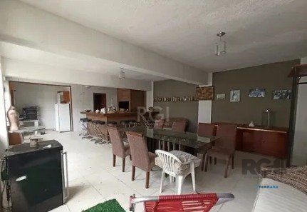 Casa de Luxo no Teresópolis - 6 Quartos e Espaço para Festas!