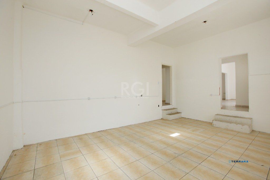 Prédio Comercial, 2 salas, à venda, 200 m², Navegantes - Porto Alegre — foto 4