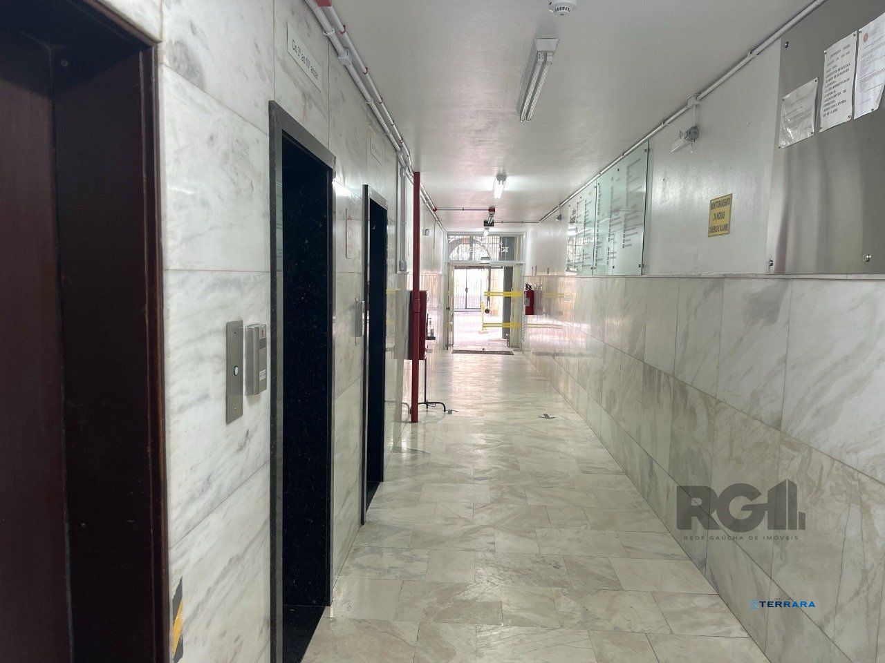 Sala Comercial, à venda, 28 m², Centro Histórico - Porto Alegre — foto 4