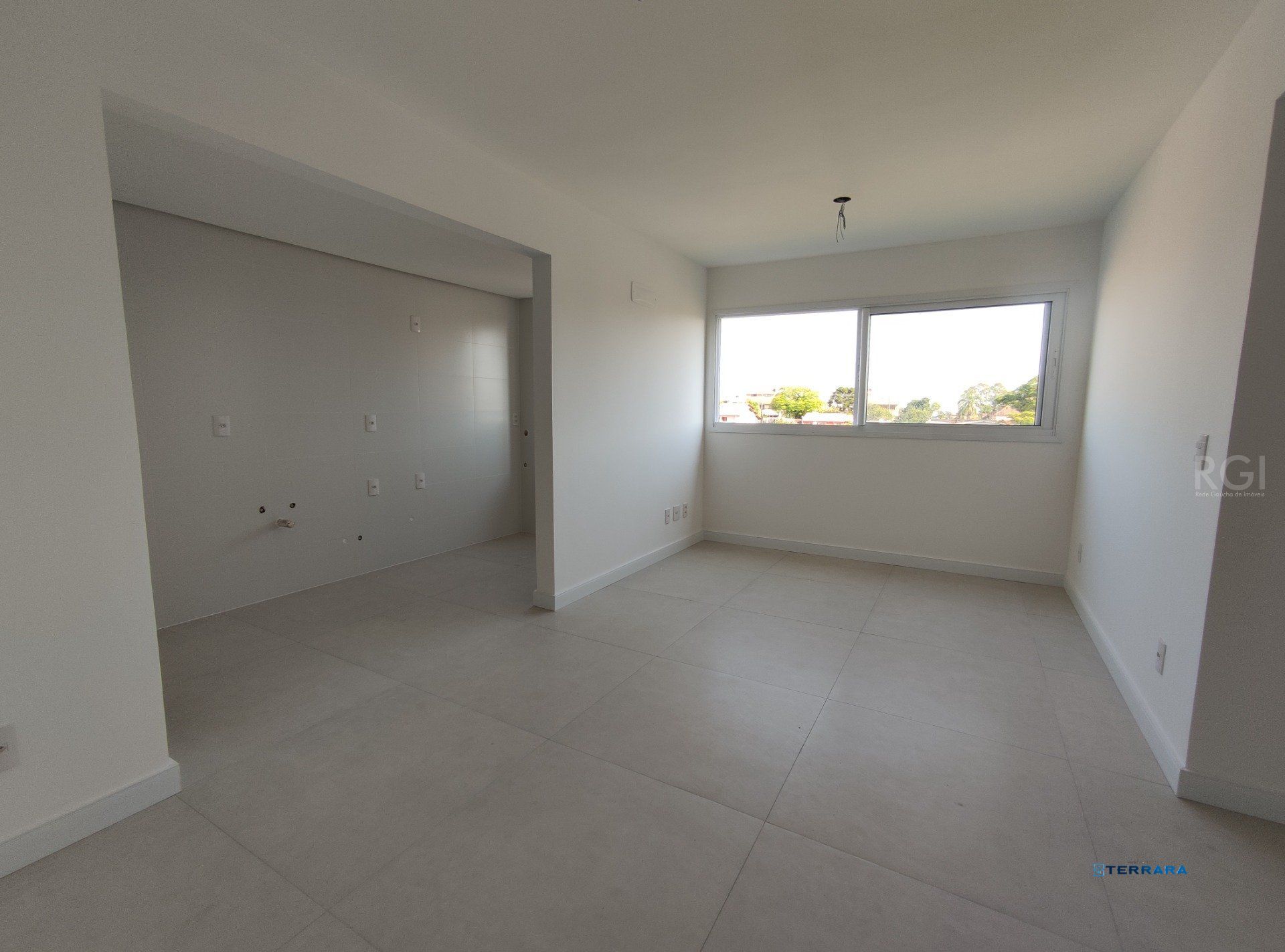 Apartamento para Venda - 68.11m², 3 dormitórios, sendo 1 suites, 2 vagas - Santo Antonio