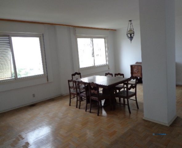 Apartamento para Venda - 168.37m², 3 dormitórios, sendo 1 suites, 4 vagas - Moinhos De Vento