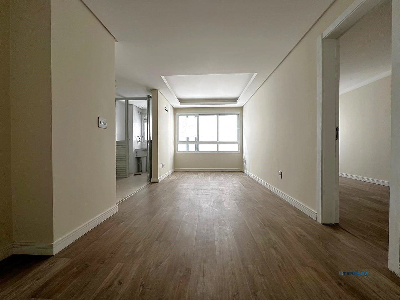Apartamento de 1 dormitório com suíte e vaga no Bairro Bom Fim