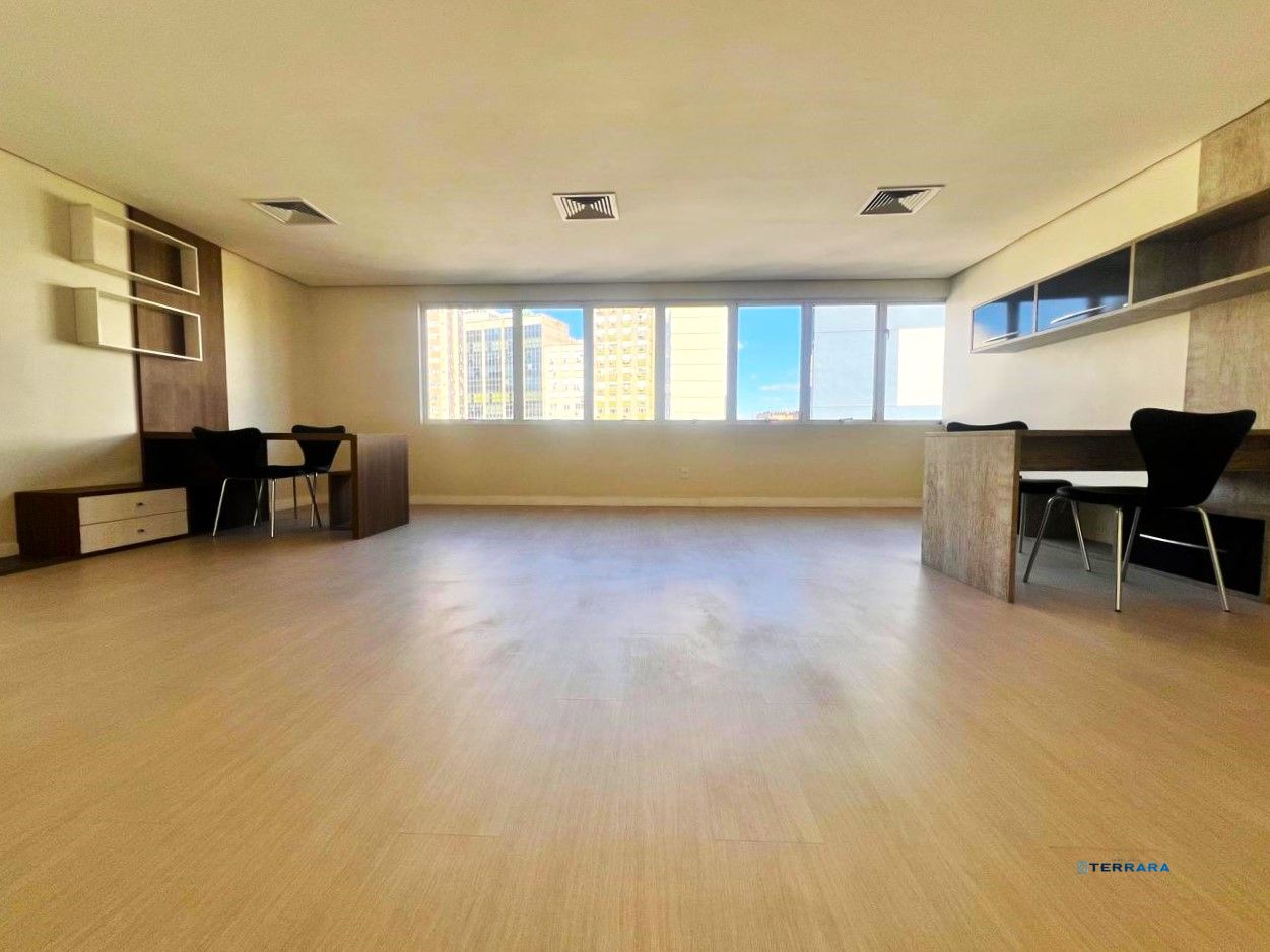 EXCELENTE SALA COMERCIAL COM VAGA NO CENTRO HISTÓRICO PRÓXIMA A OAB E CENTRO ADMINISTRATIVO!