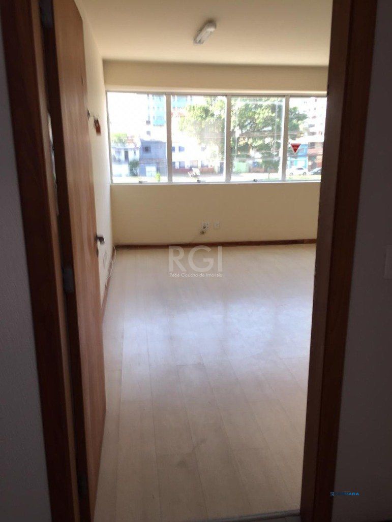 Sala Comercial, à venda, 28 m², Praia de Belas - Porto Alegre — foto 2