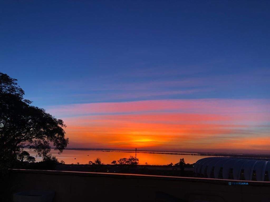 Apartamento com 3 quartos à venda na Rua Monroe, Praia de Belas, Porto Alegre