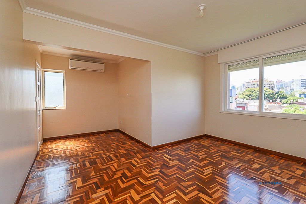 venda apartamento 2 dorm living amplo, lavabo, semi mobiliado elevador garagem