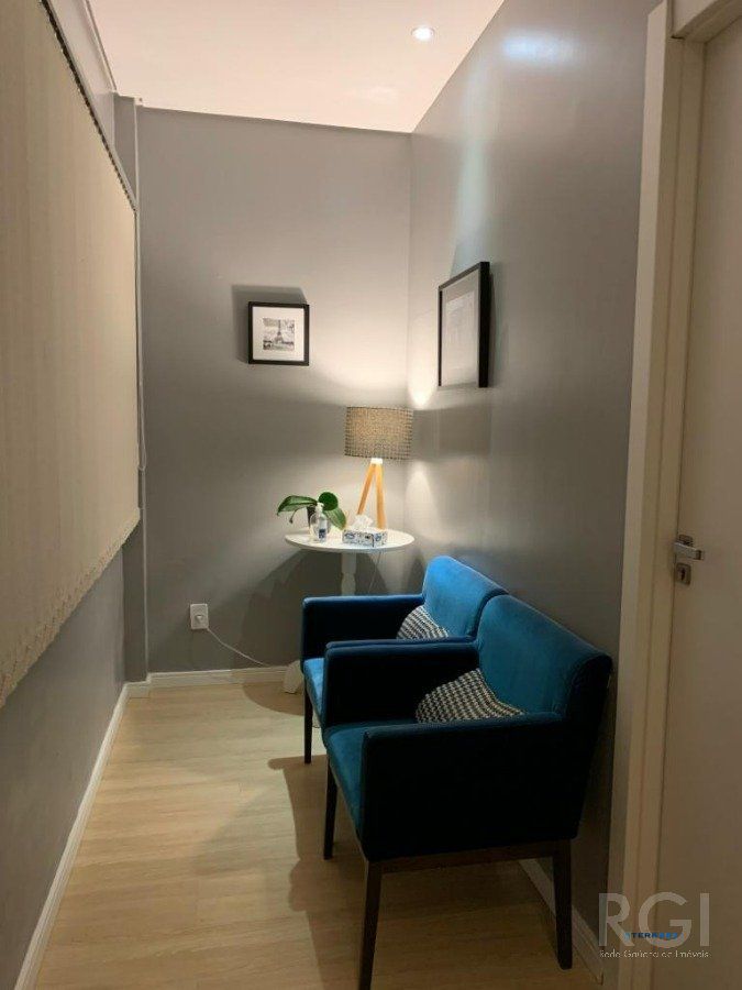 Sala Comercial à venda, 38m², Petrópolis - Porto Alegre