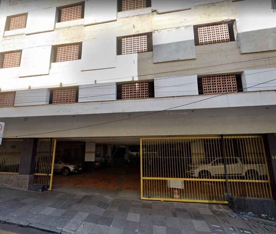 Box para Venda - 12m², 0 dormitórios, 1 vaga - Centro Histórico