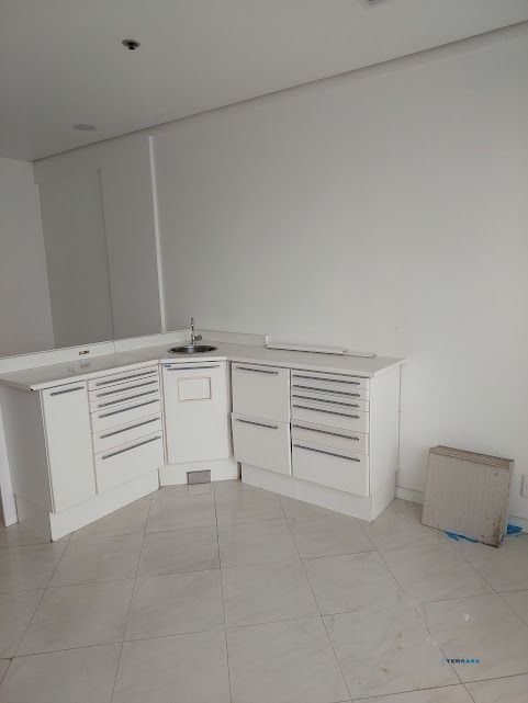 Sala Comercial, 1 sala, à venda, 53 m², Floresta - Porto Alegre — foto 3