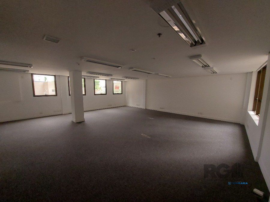 Sala Comercial, 1 sala, à venda, 144 m², Rio Branco - Porto Alegre — foto 3