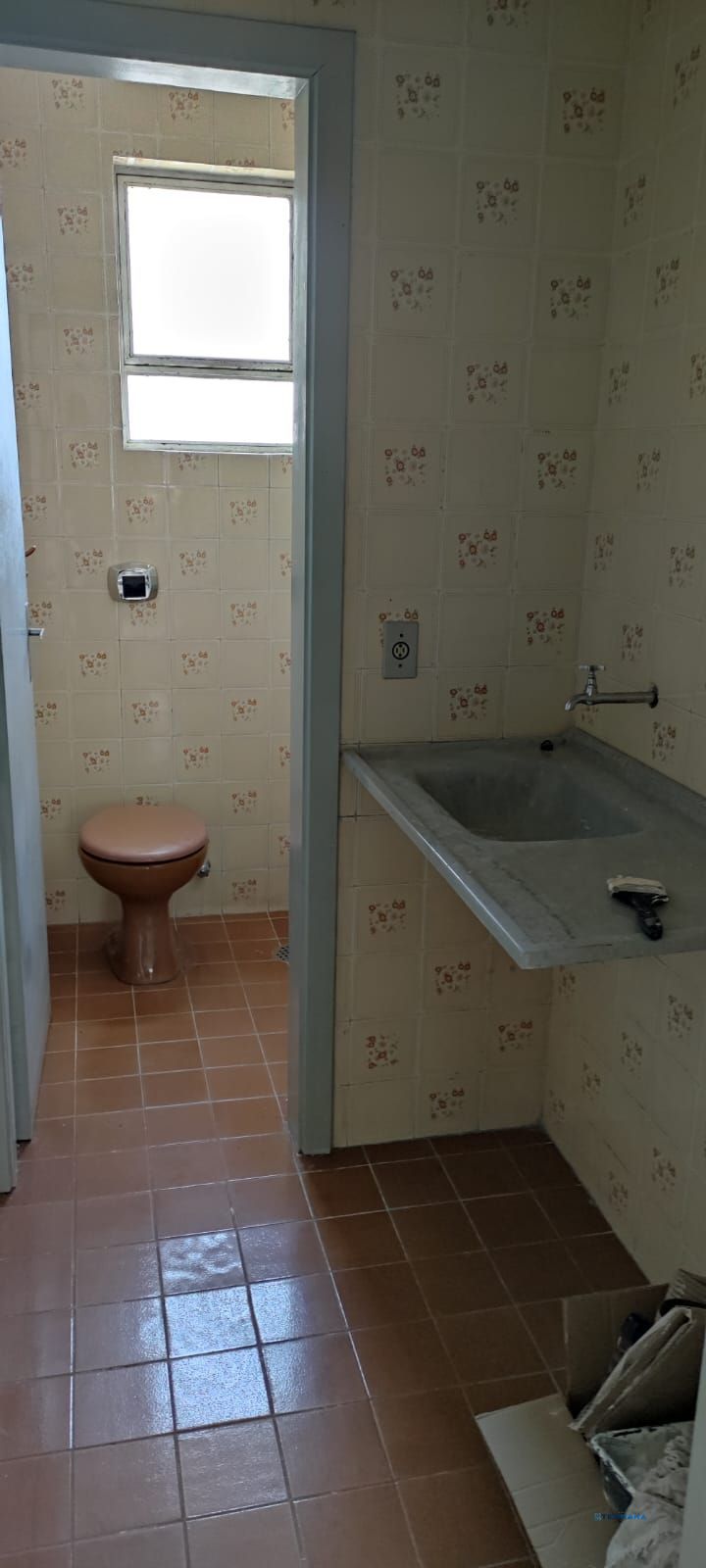 Sala Comercial no Condominio Edificio Luciana, 1 sala, à venda, 25 m², Partenon - Porto Alegre — foto 5