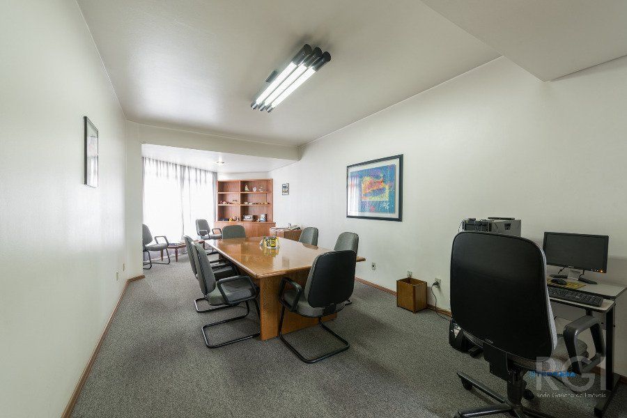 Prédio Comercial, 10 salas, à venda, 2.203 m², São Geraldo - Porto Alegre — foto 2