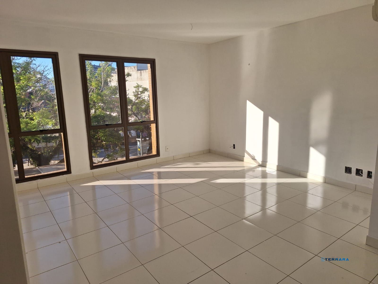 Sala Comercial, 1 sala, à venda, 34 m², Praia de Belas - Porto Alegre — foto 5