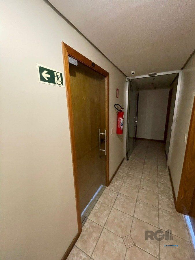Sala Comercial, à venda, 43 m², Higienópolis - Porto Alegre — foto 4