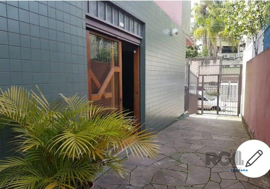 Entrada lateral