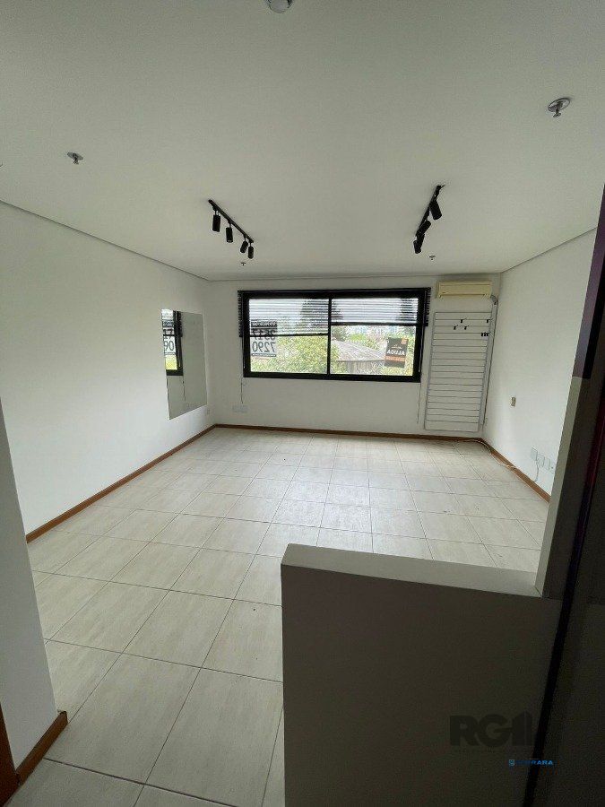 Sala Comercial, à venda, 43 m², Higienópolis - Porto Alegre — foto 2