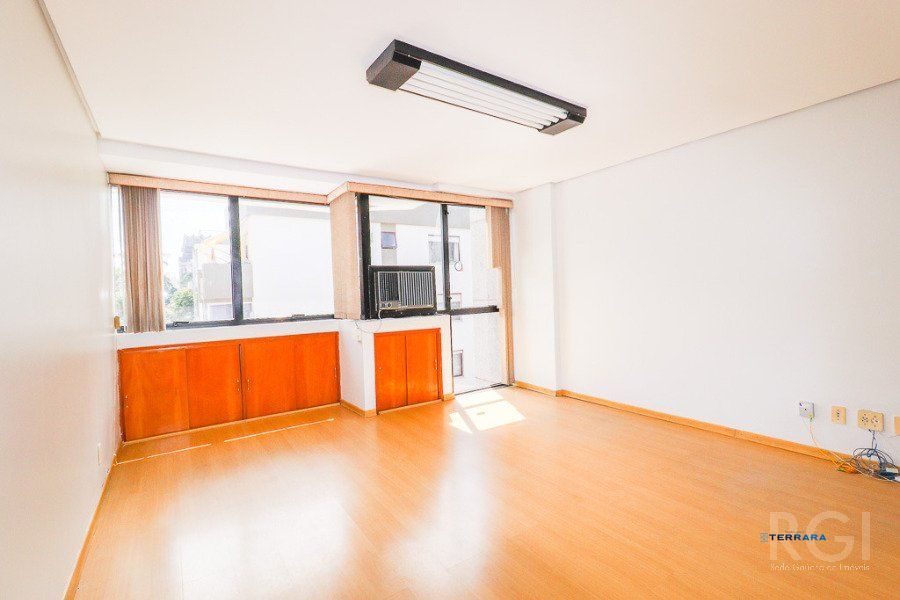 Conjunto/Sala para Venda - 37.03m², 0 dormitórios, Moinhos de Vento