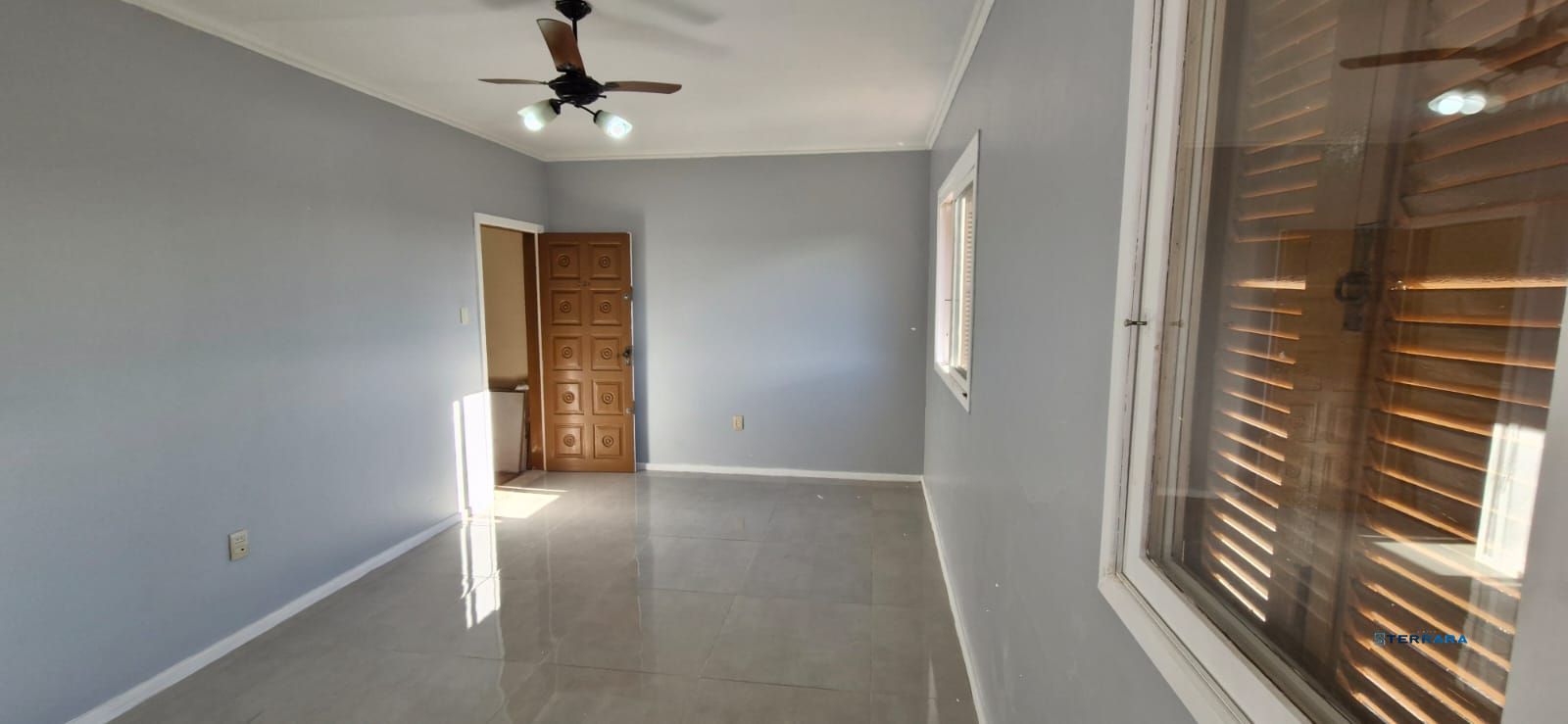 Apartamento de 2 dormitórios reformado no bairro teresopolis