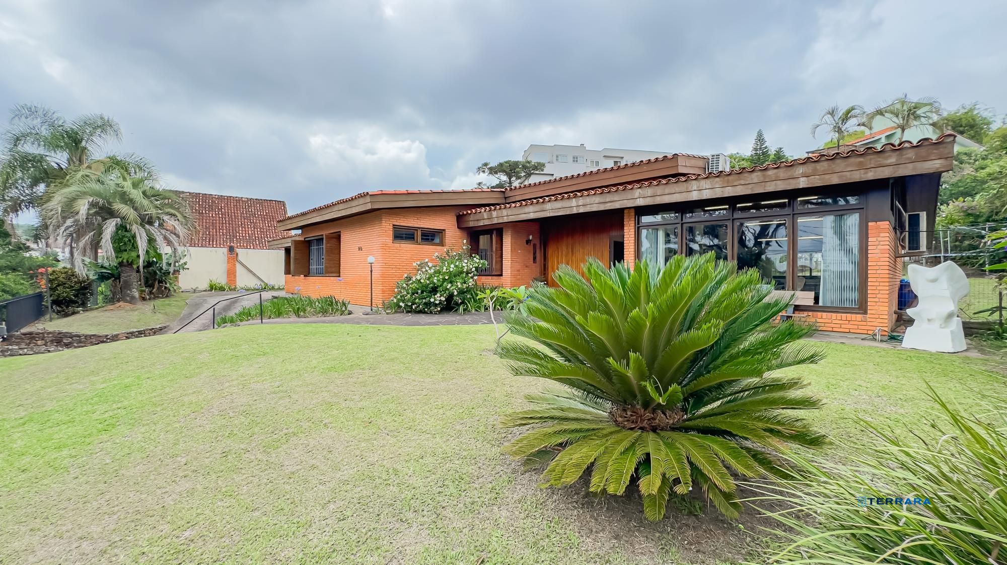 Casa, 3 quartos, à venda, 313 m², Chácara das Pedras - Porto Alegre — foto 2