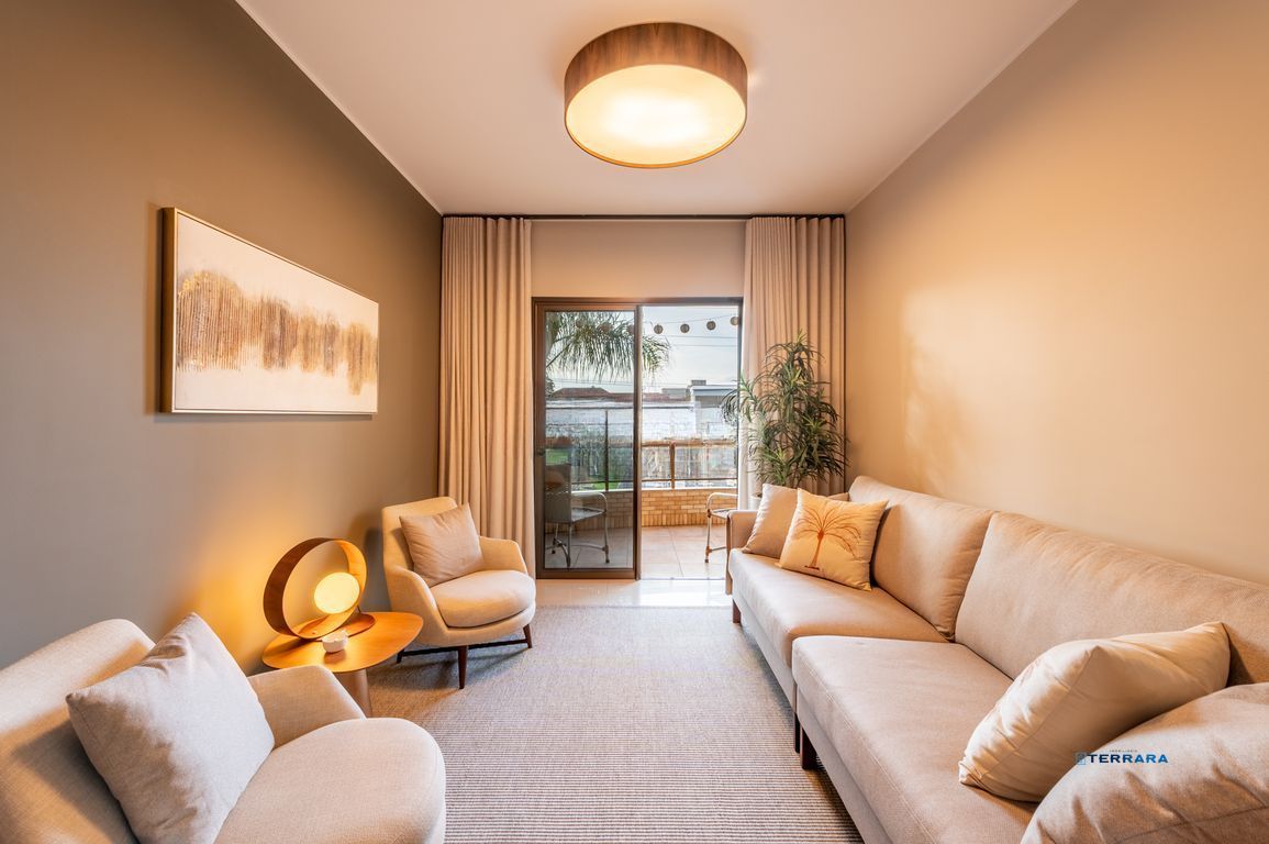 Apartamento de 4 dormitorios á Venda no Passo da Areia - Porto Alegre