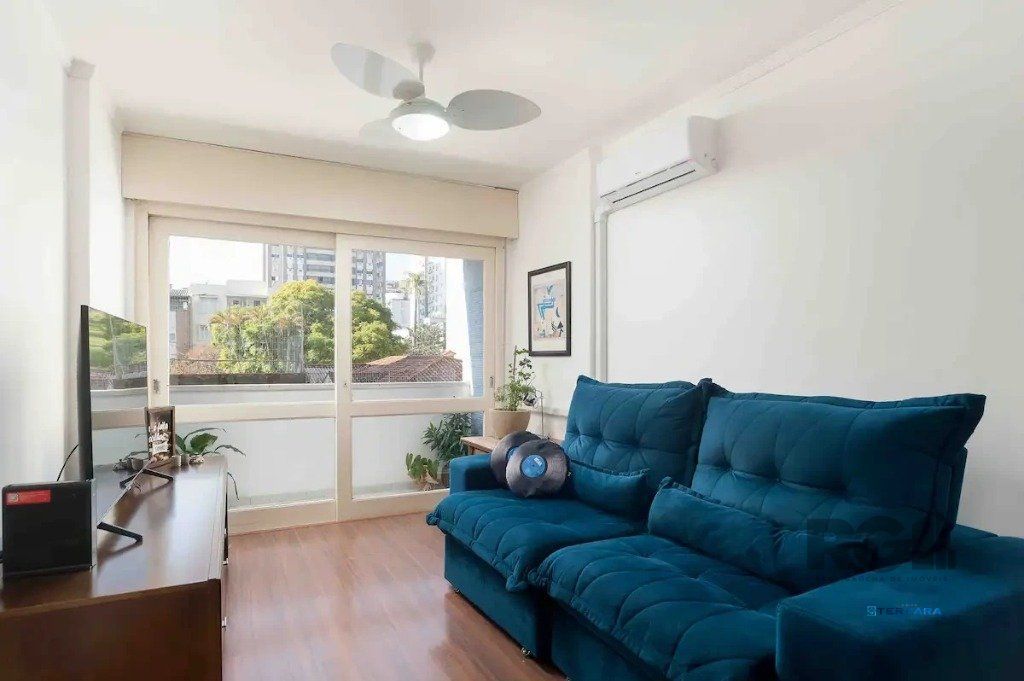 Apartamento de 2 dormitórios, no bairro menino deus