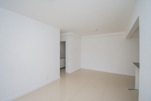 Apartamento, 3 quartos, à venda, 75 m², Jardim Carvalho - Porto Alegre — foto 2