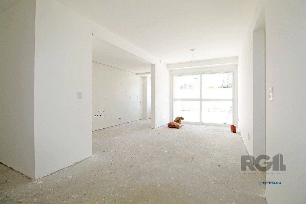 Apartamento 3 dorms à venda Rua Roque Calage, Passo da Areia - Porto Alegre